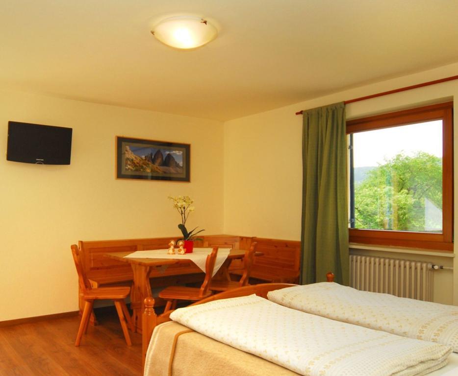 Bed and Breakfast Garni Karlegger Siusi Camera foto